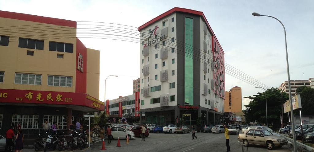 Hotel Regal Vista Ipoh Exteriör bild